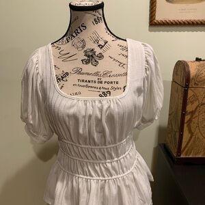 Maeve by Anthropologie White blouse size small with puffed sleeves
